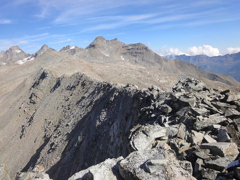 15 cresta est e Fourà.JPG